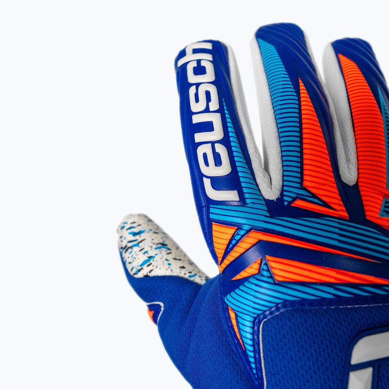 Вратарски ръкавици Reusch Attrakt Fusion NC sharp blue/white/shocking orange 6