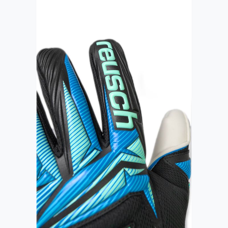 Вратарски ръкавици Reusch Attrakt RE:GRIP NC black/ocean light 6