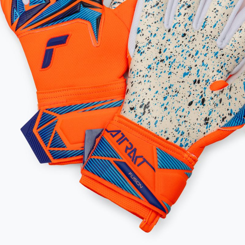 Вратарски ръкавици Reusch Attrakt Fusion NC shocking orange/blue 5