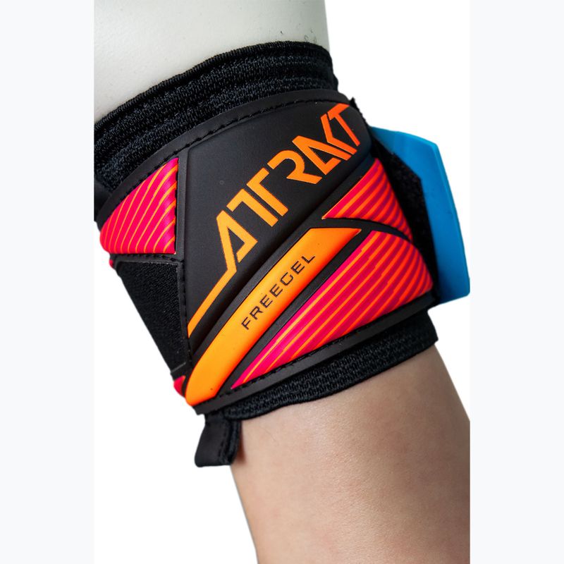 Вратарски ръкавици Reusch Attrakt Freegel Advance black/aqua blue/shocking orange 8