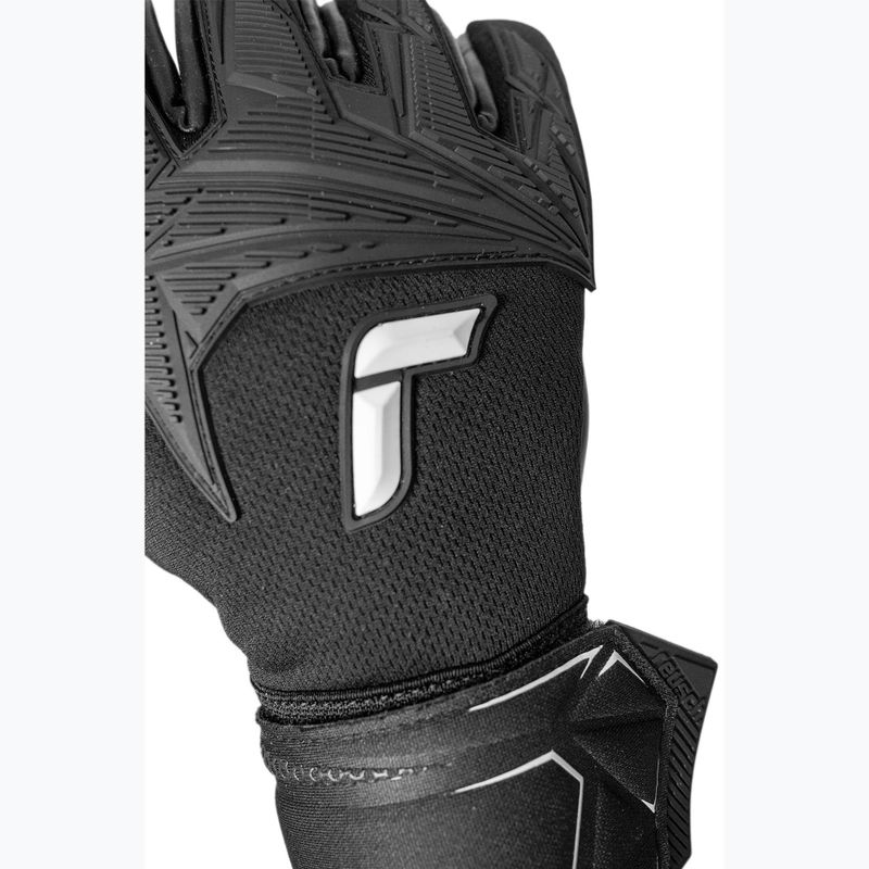Вратарски ръкавици Reusch Attrakt Freegel Infinity Finger Support 5670730-7700 black 6