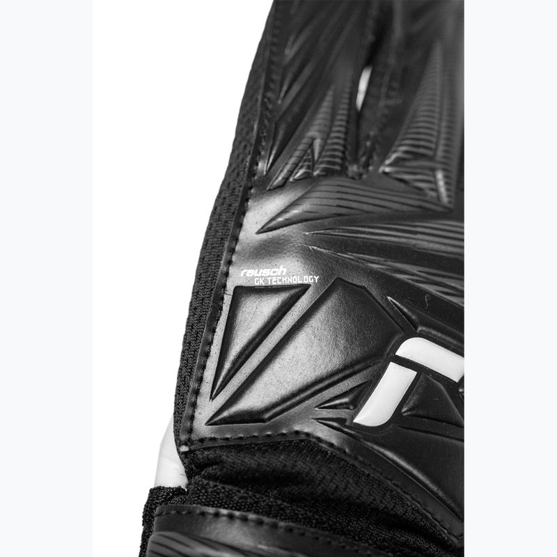 Детски вратарски ръкавици Reusch Attrakt Starter Solid Junior 5672514 black 7