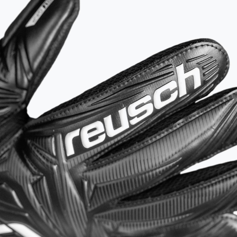 Вратарски ръкавици Reusch Attrakt Resist 5670615 black 6