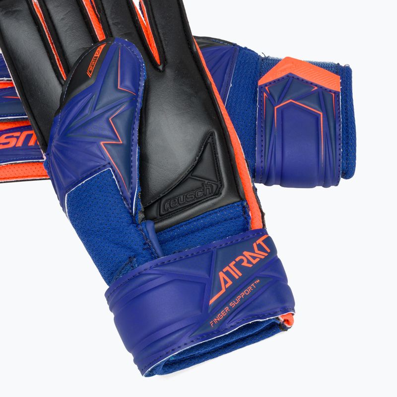 Детски вратарски ръкавици Reusch Attrakt Infinity Finger Support Junior sharp blue/shocking orange/black 6