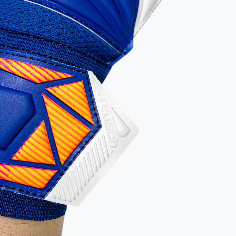 Вратарски ръкавици Reusch Attrakt Solid sharp blue/white/shocking orange 7