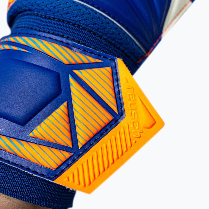 Вратарски ръкавици Reusch Attrakt Solid sharp blue/shocking orange 7