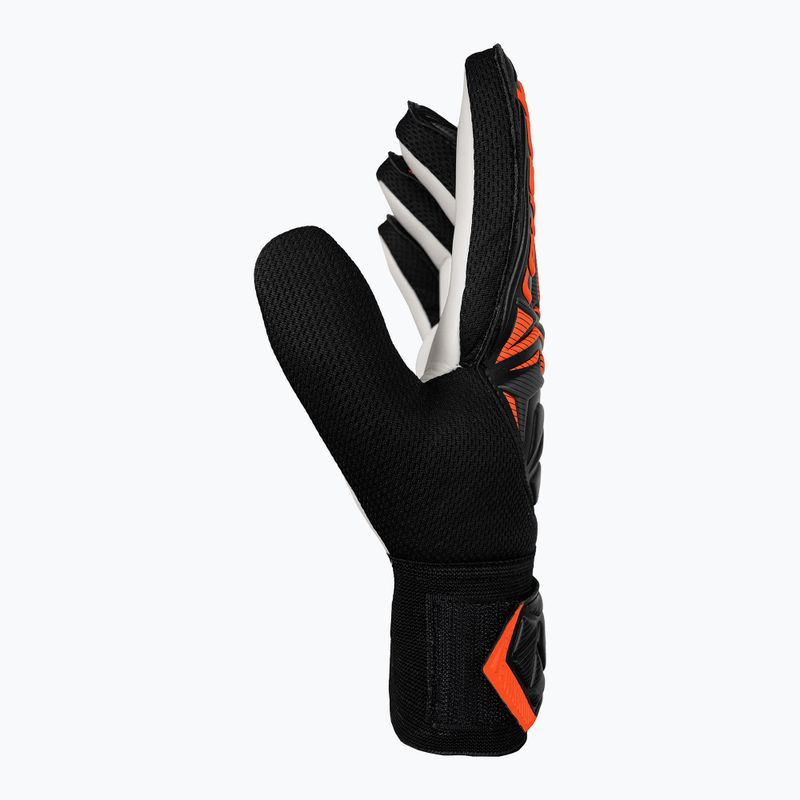 Вратарски ръкавици Reusch Attrakt Starter Solid black/shocking orange 4