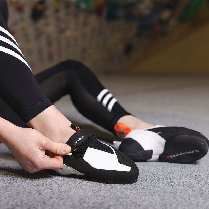 Дамски обувки за катерене adidas Five Ten Hiangle cloud white/core black/signal coral 15