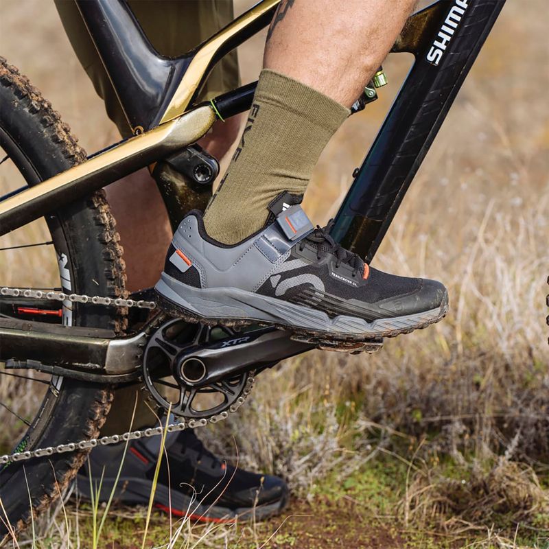 Мъжки MTB обувки за колоездене adidas FIVE TEN Trailcross Clip In core black/grey three/red 14