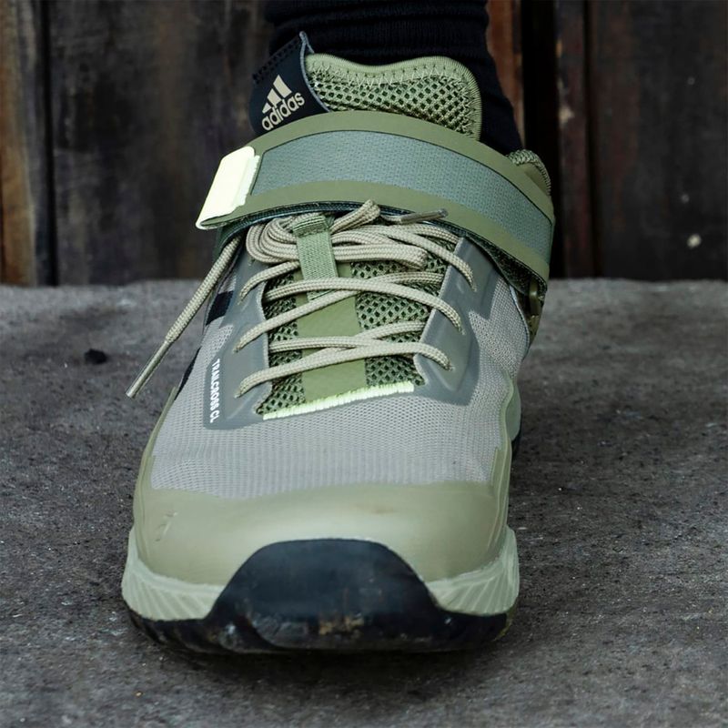 Мъжки MTB обувки за колоездене adidas FIVE TEN Trailcross Clip In core black/grey three/red 18