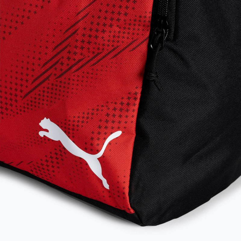 PUMA Individualrise 38 л футболна чанта в черно и червено 07932401 3