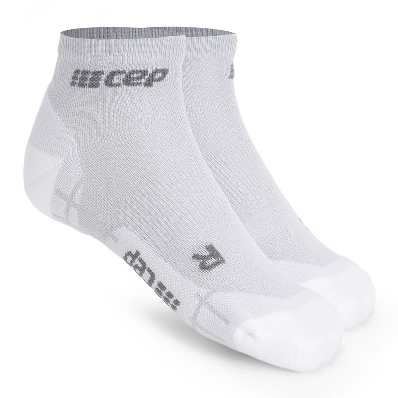 CEP Ultralight Low Cut въглеродни бели мъжки компресионни чорапи за бягане 2