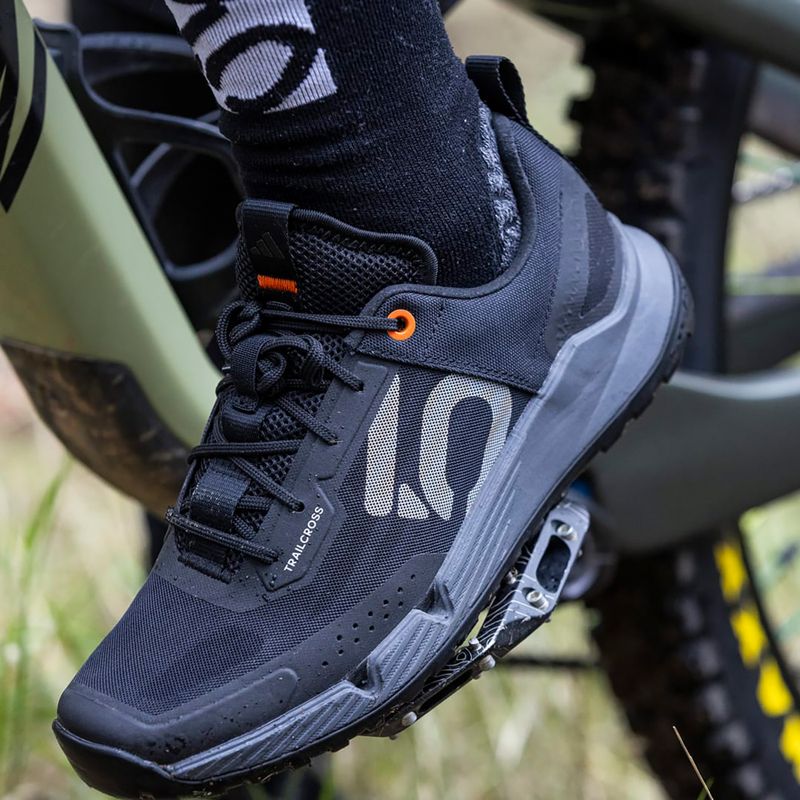 Дамски обувки за колоездене на платформа adidas FIVE TEN Trailcross LT core black/grey one/grey six 7