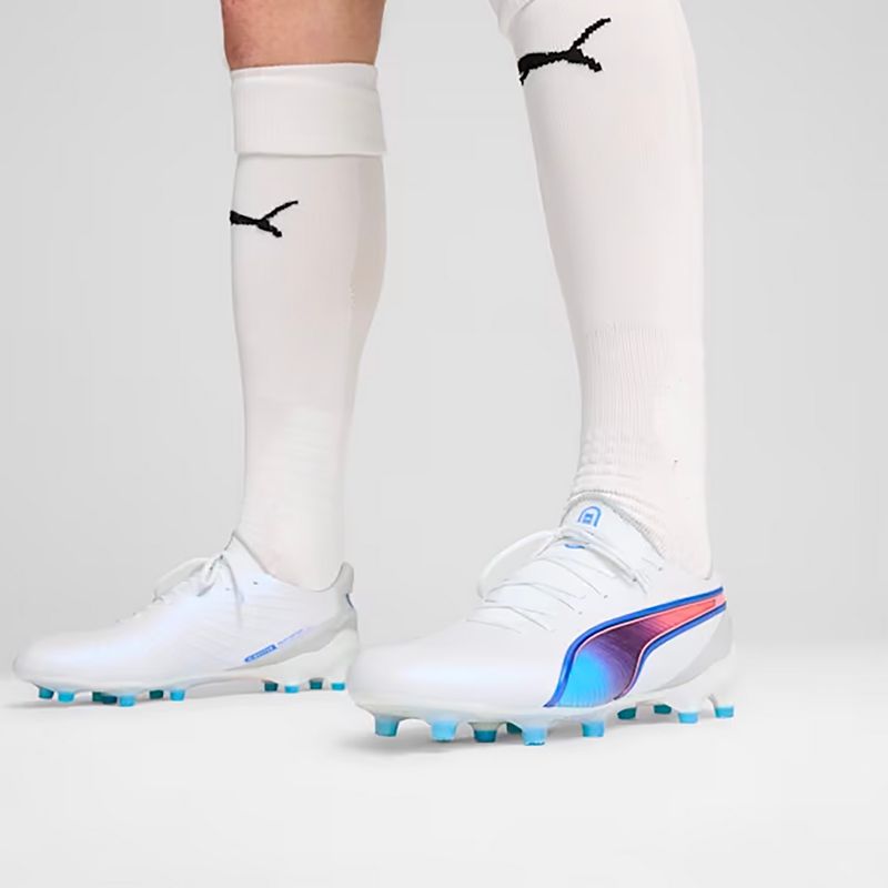 Футболни обувки PUMA King Ultimate FG/AG puma white/bluemazing/flat light grey/sunset glow 4