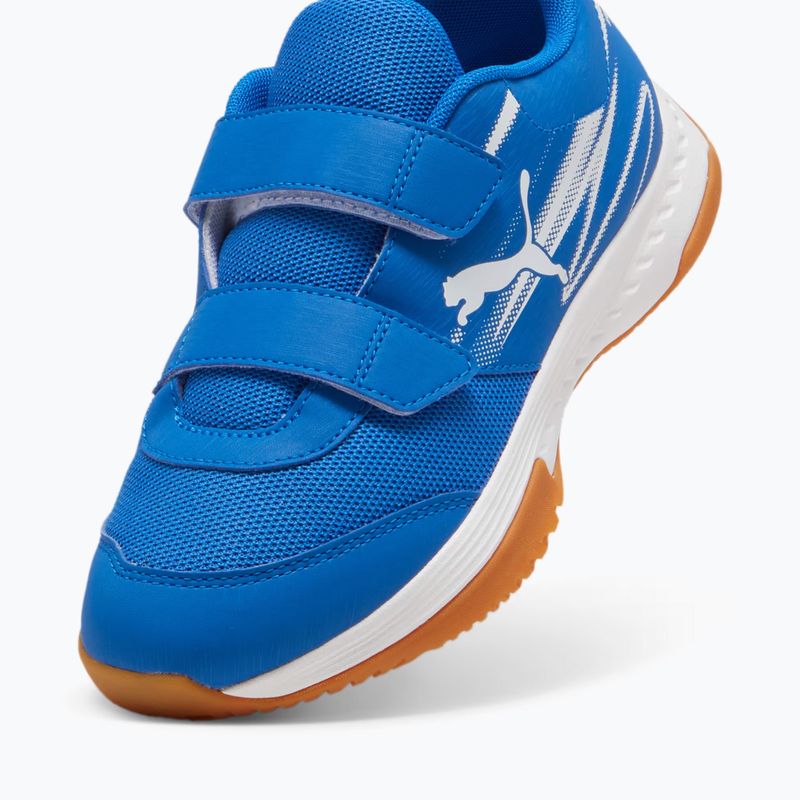 Детски спортни обувки за зала PUMA Varion II V Jr puma team royal/puma white/gum 12