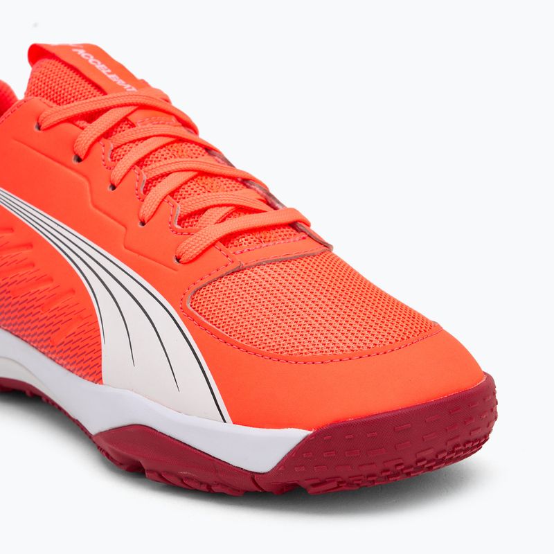 Детски обувки за хандбал PUMA Accelerate Jr светещо червено/бяло/тъмно малиново/черно 7
