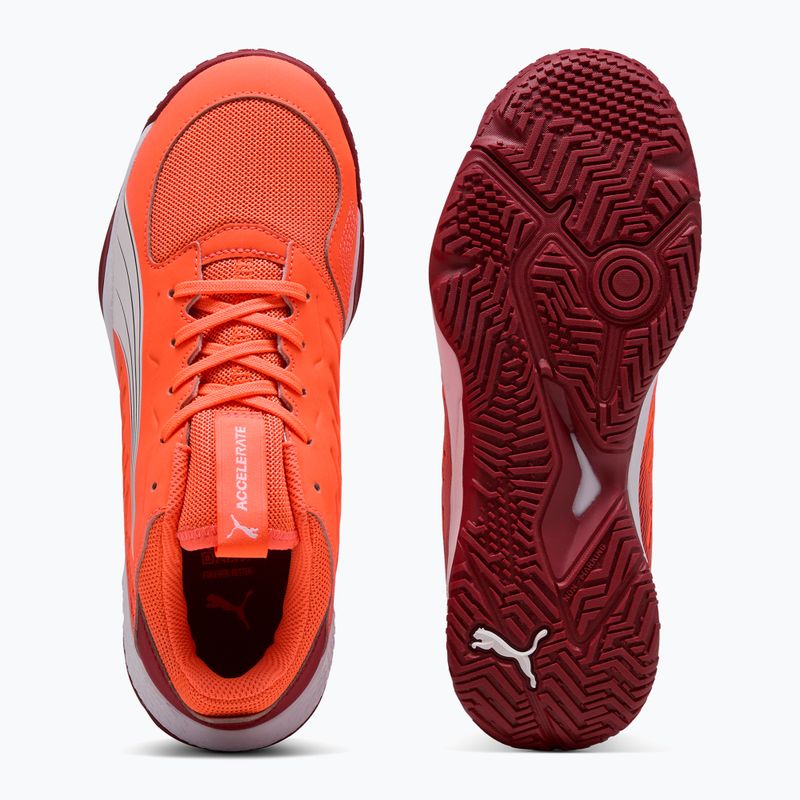 Детски обувки за хандбал PUMA Accelerate Jr светещо червено/бяло/тъмно малиново/черно 10