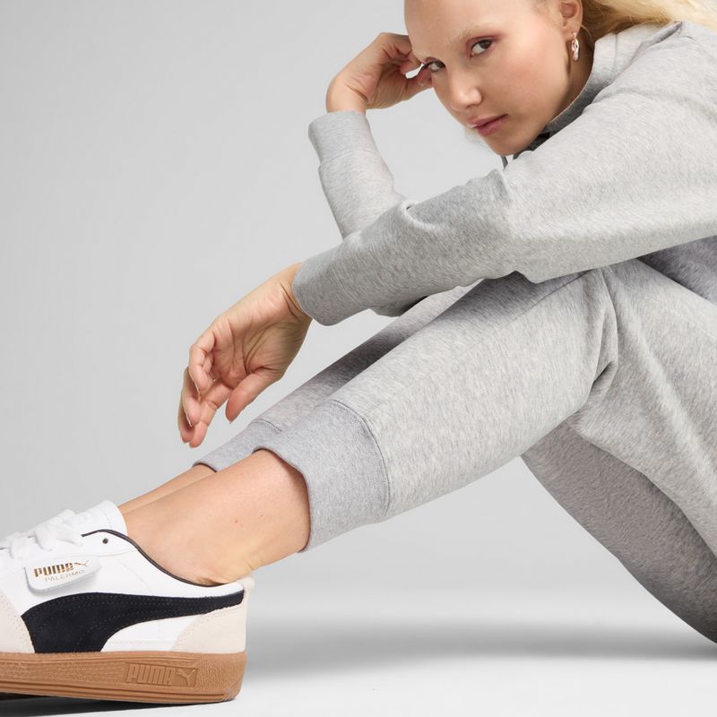 Дамски панталони PUMA ESS Small No. 1 Logo Sweatpants TR CL light grey heather 3