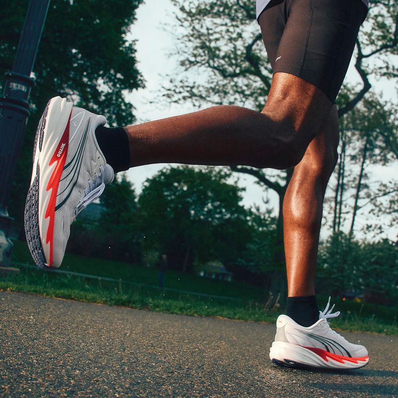 Мъжки обувки за бягане  Puma Velocity Nitro 5 puma white/ultra red 9