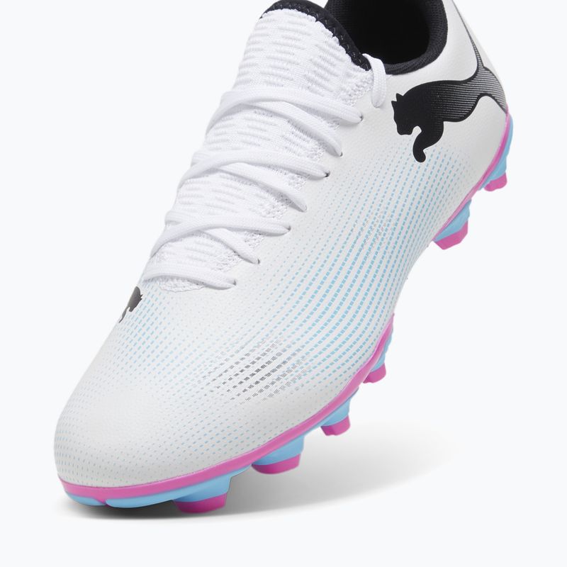 Футболни обувки PUMA Future 7 Play FG/AG puma white/puma black/poison pink 12