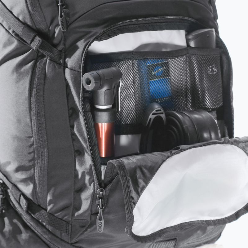 EVOC Explorer Pro 30 л велосипедна раница черна 9