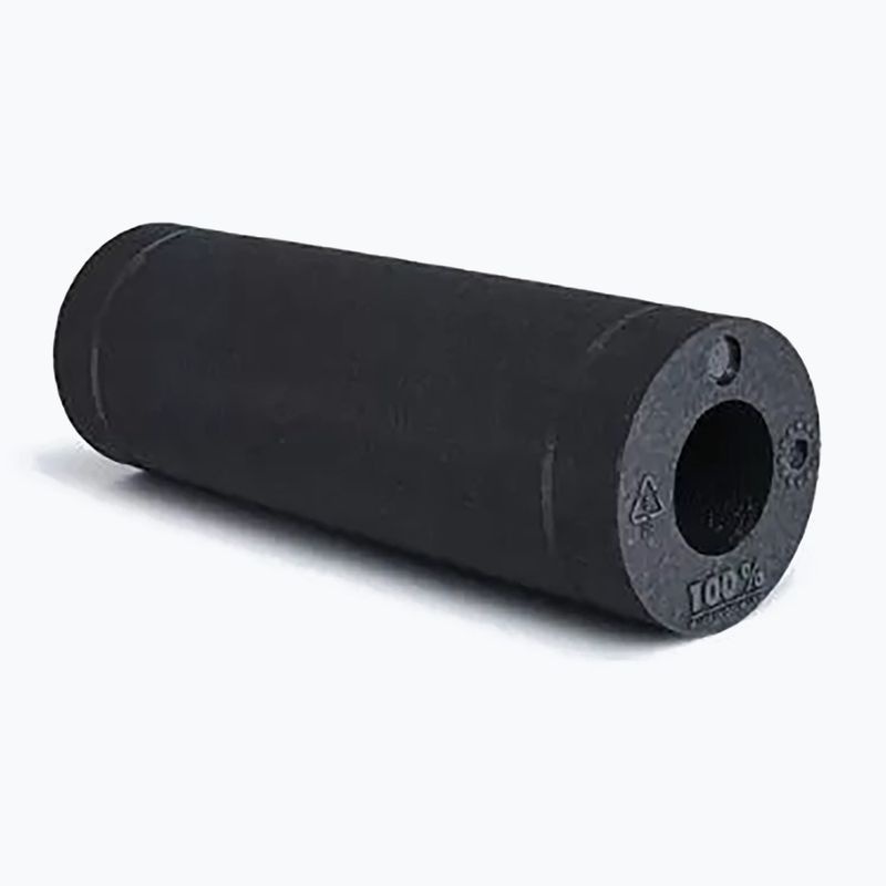 BLACKROLL Тънък черен масажен валяк