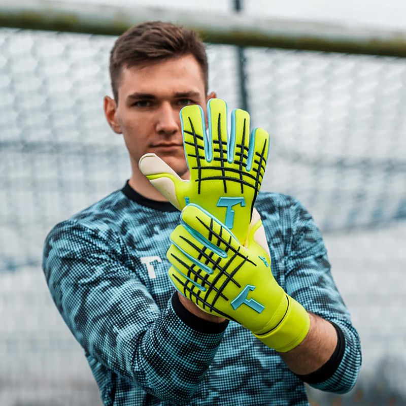 Вратарски ръкавици T1TAN Fluo Beast 3.0 FP fluo yellow/white 2