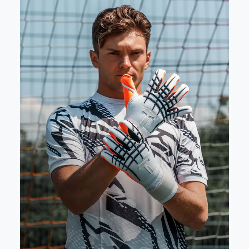 Вратарски ръкавици  T1TAN Beast 3.0 X SERGEJ_GK white/orange/black 4