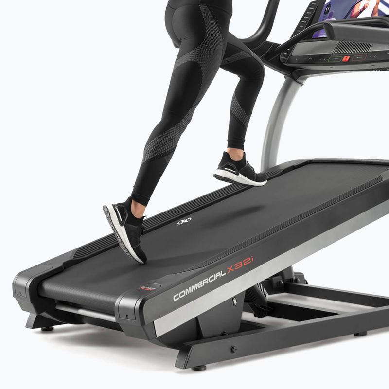 Електрическа бягаща пътека NordicTrack Incline X32i black 6