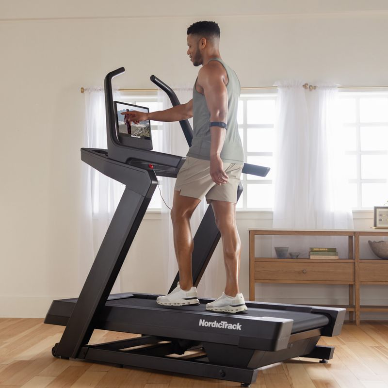 Електрическа пътека за бягане NordicTrack X16 black 8