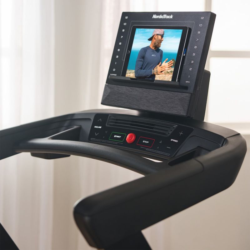 Електрическа пътека за бягане NordicTrack T7 black 12