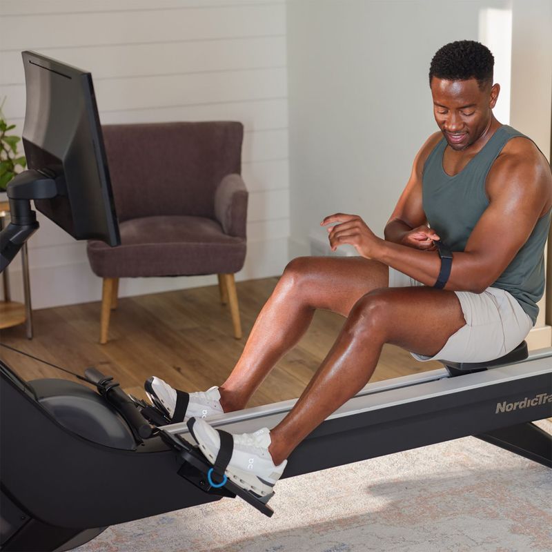 Гребен тренажор NordicTrack RW900 2025  black 9