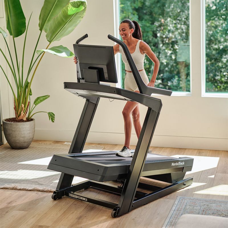 Електрическа пътека за бягане NordicTrack X24 black 12