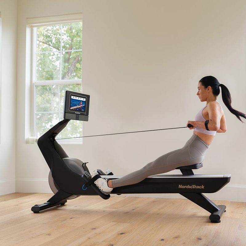 Гребен тренажор NordicTrack RW700 2024 black 4