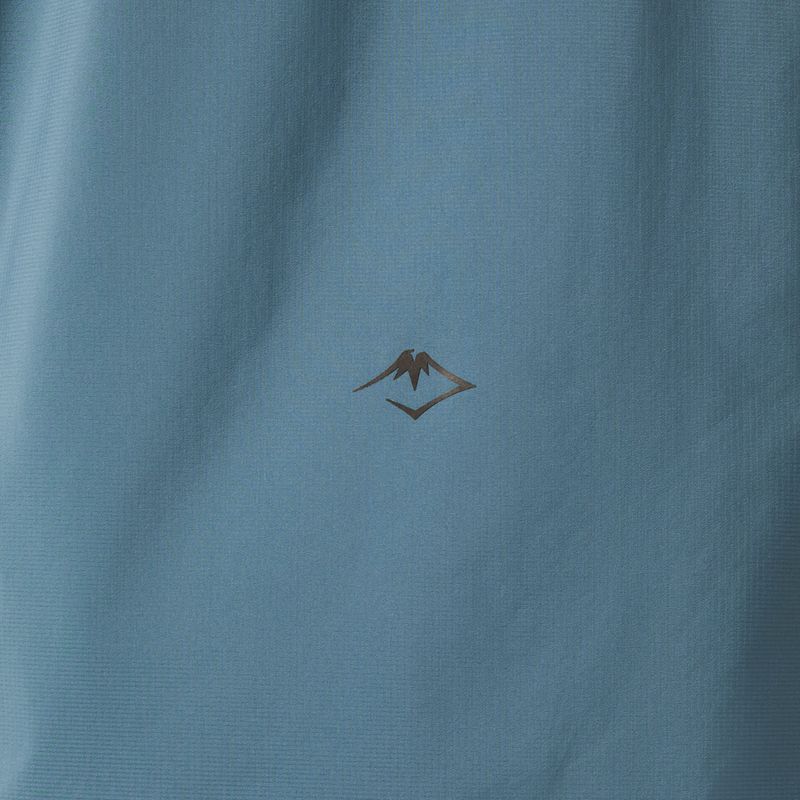 Дамско яке за бягане ASICS Fujitrail elite waterproof ironclad 13