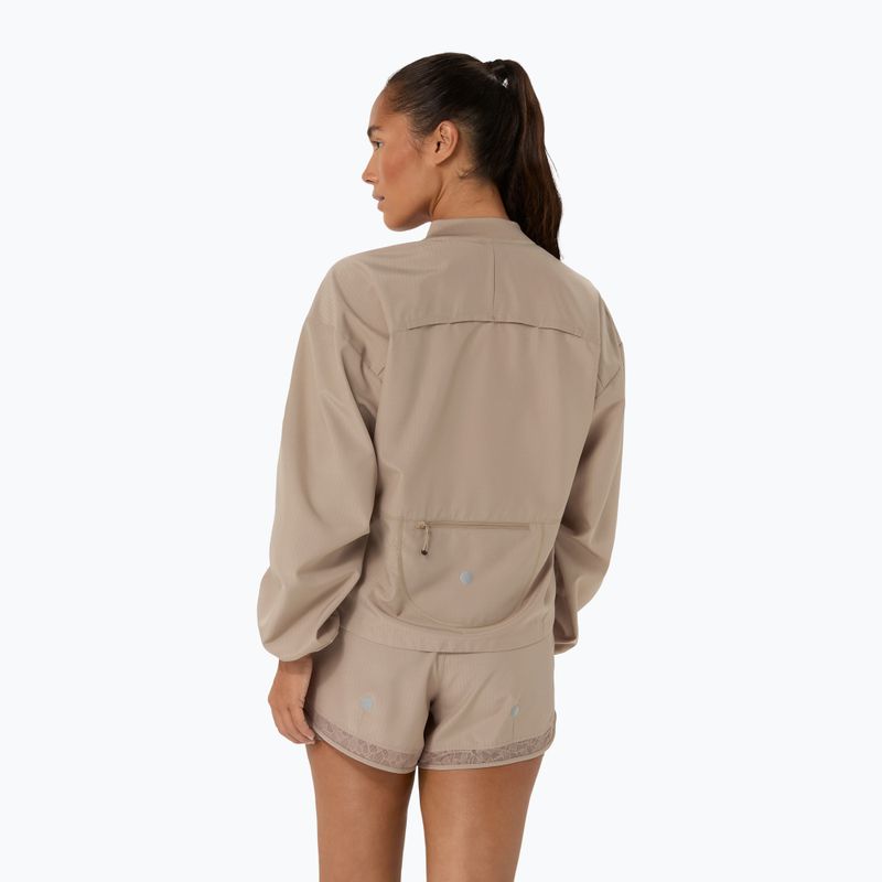 Дамско яке за бягане ASICS Nagino Run Adjustable Jacket greige 3