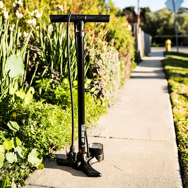 Помпа за велосипед Lezyne Macro Floor Drive DV 220psi flat black 5