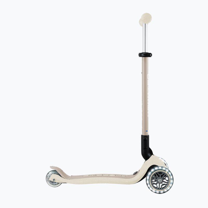 Детска триколесна тротинетка Globber Go.Up Active Ecologic Lights coconut 8