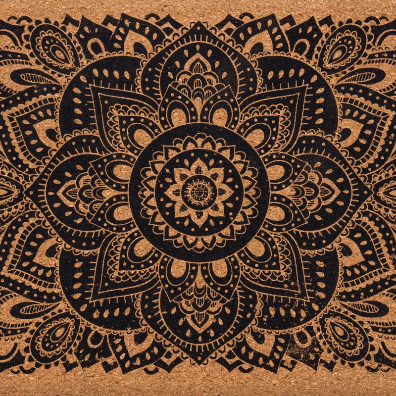 Кубче за йога Yoga Design Lab Cork Yoga кафяво BL-Cork-Mandala Black 6