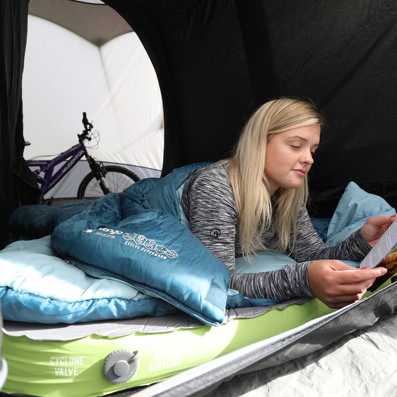 Самонадуваема постелка Vango Shangri-La II 7,5 Double cloud grey/green 9