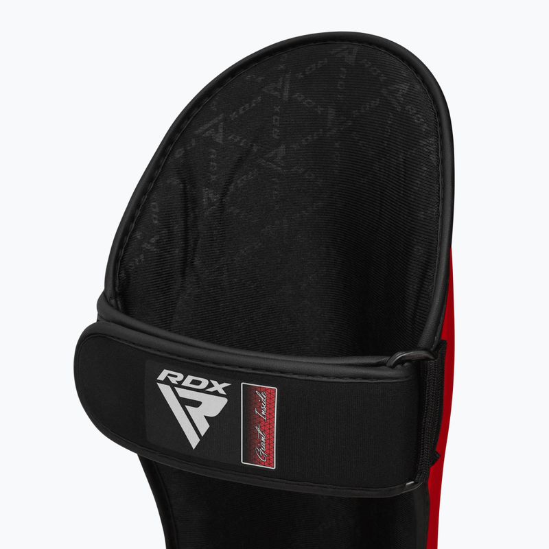 RDX T1 Shin Instep Guards протектори за пищяли и стъпала червено/бяло 6