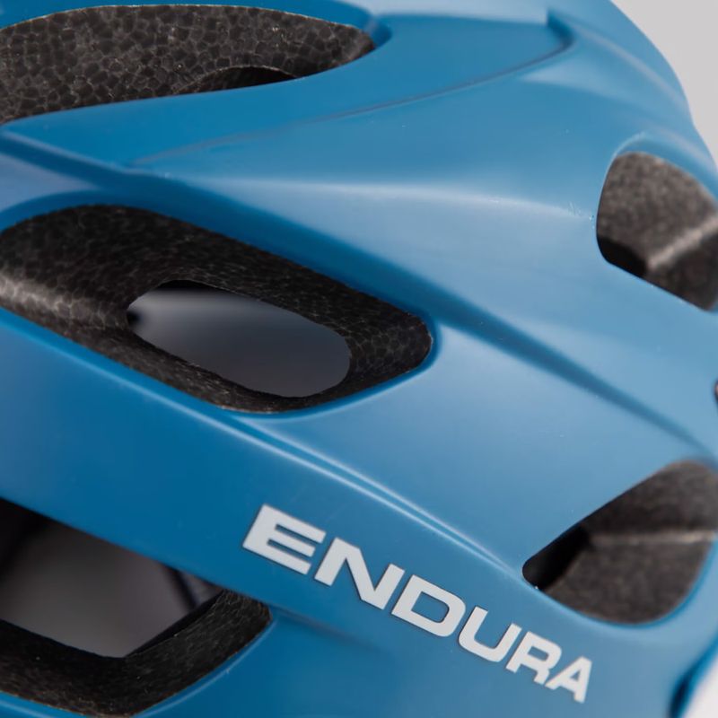 Велосипедна каска Endura Hummvee blueberry 8