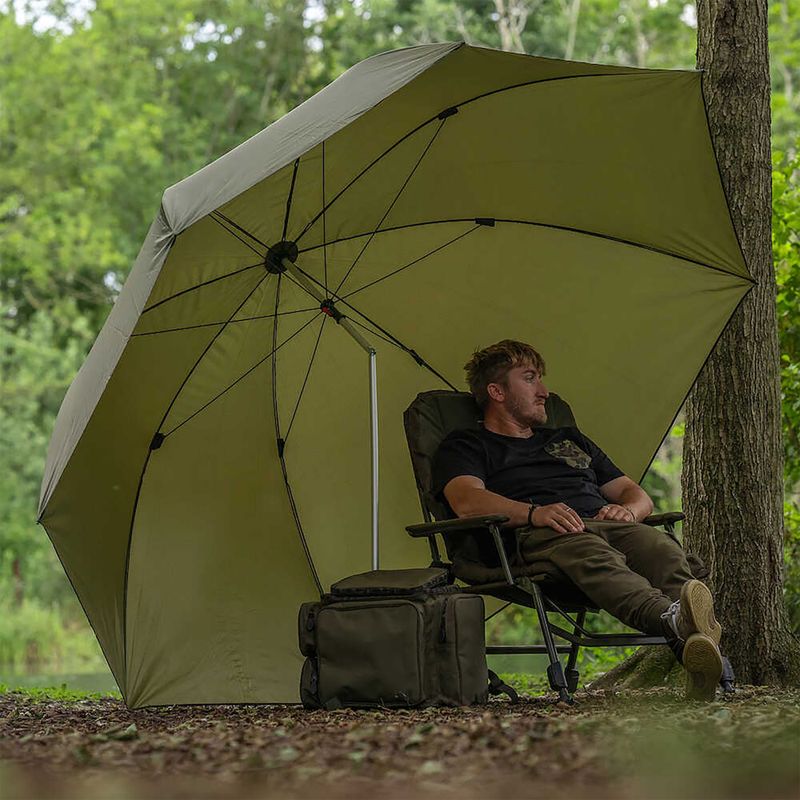 Avid Carp Revolve 3M Brolly риболовен чадър