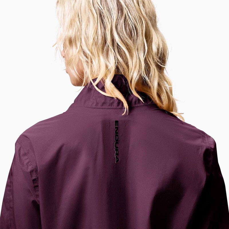 Дамско яке за колоездене Endura Alltrack Race Cape black cherry 6