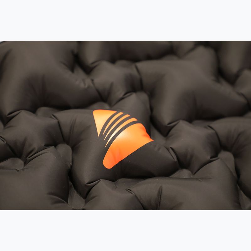 Надуваема постелка Vango Aotrom Thermo антрацит 6