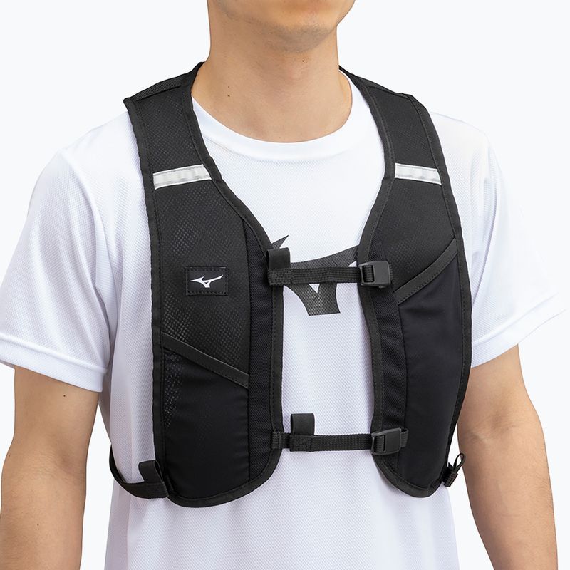 Mizuno Mesh Backpack NR жилетка за бягане черно/светло сиво