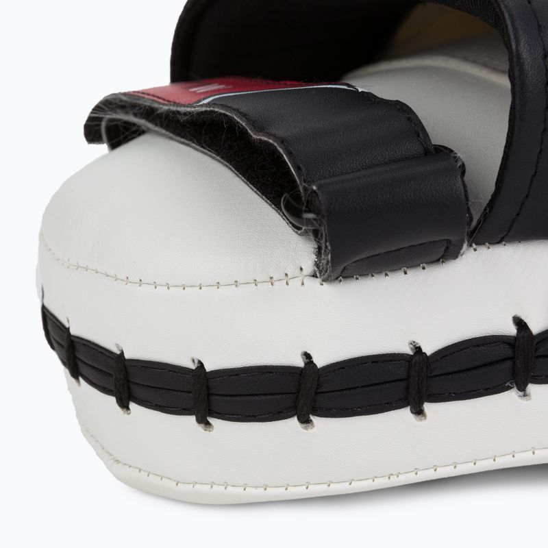 Треньорски тренировъчни лапи RDX Focus Pad With Strap white 3