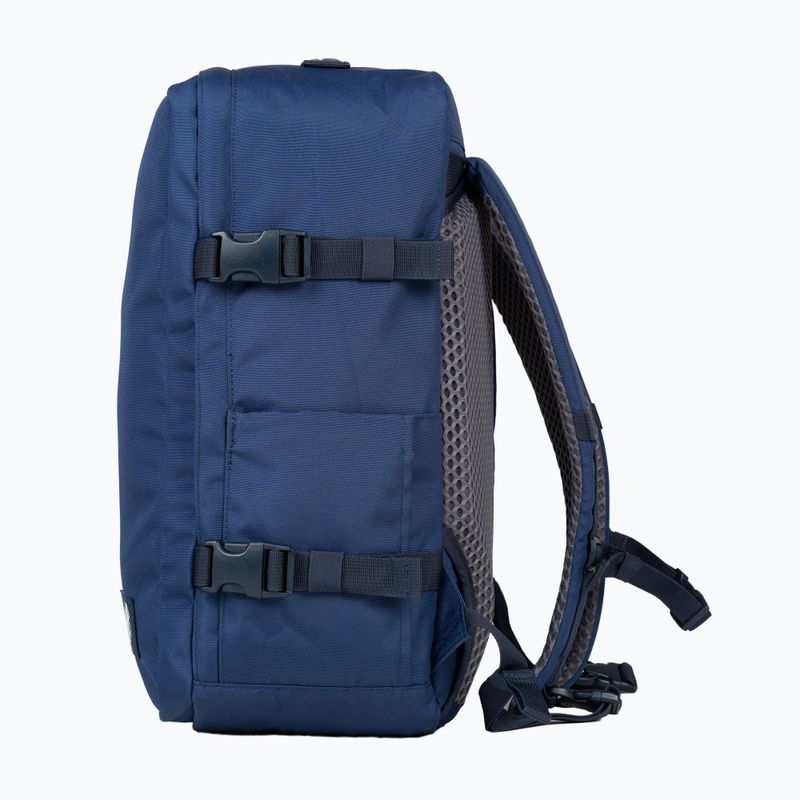 CabinZero Classic Plus 32 л туристическа раница тъмносиня 5