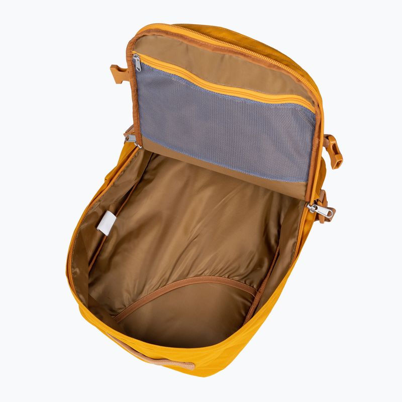 CabinZero Classic Pro 32 l orange chill туристическа раница 9
