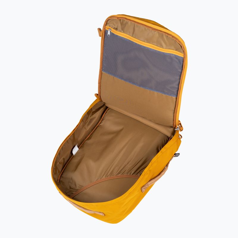 Раница за пътуване CabinZero Classic Pro 42 в оранжево chill 9
